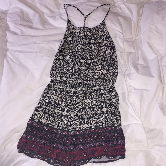Forever 21 Dresses & Skirts - Stunning romper ❤️